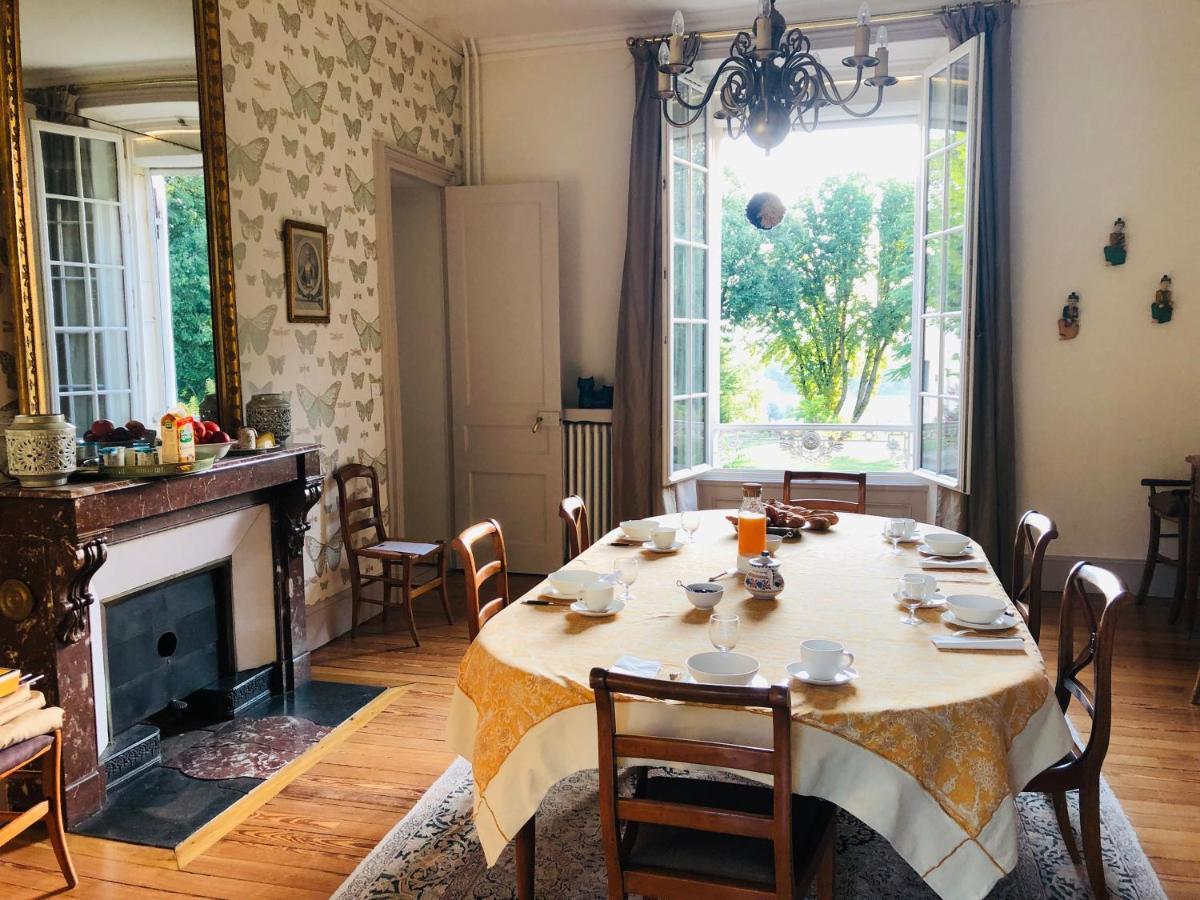 Le Donjon D'Anthon Bed & Breakfast Ngoại thất bức ảnh